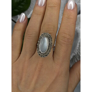Elegant Vintage 925 Sterling Silver White Abalone & Marcasite Ring Size 9